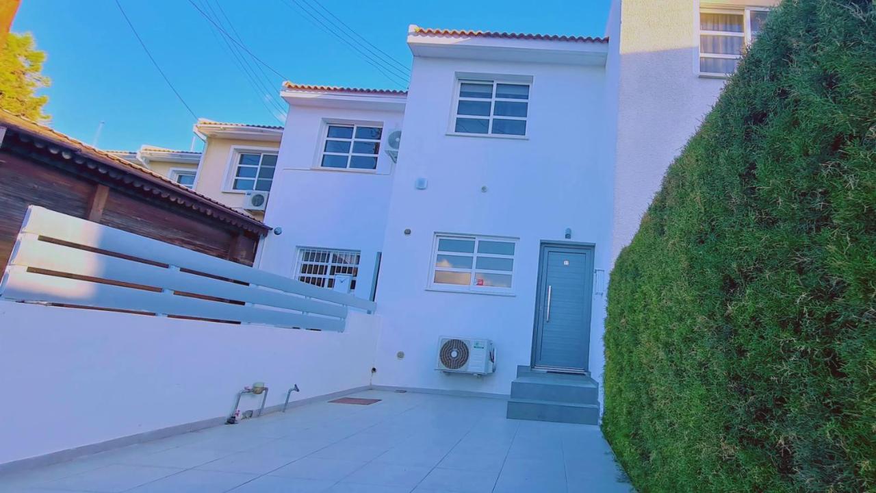 Stay Downtown Retreat Limassol Exterior photo